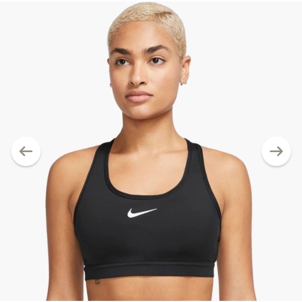 Nike Women's Swoosh Sports Bra, Size Medium